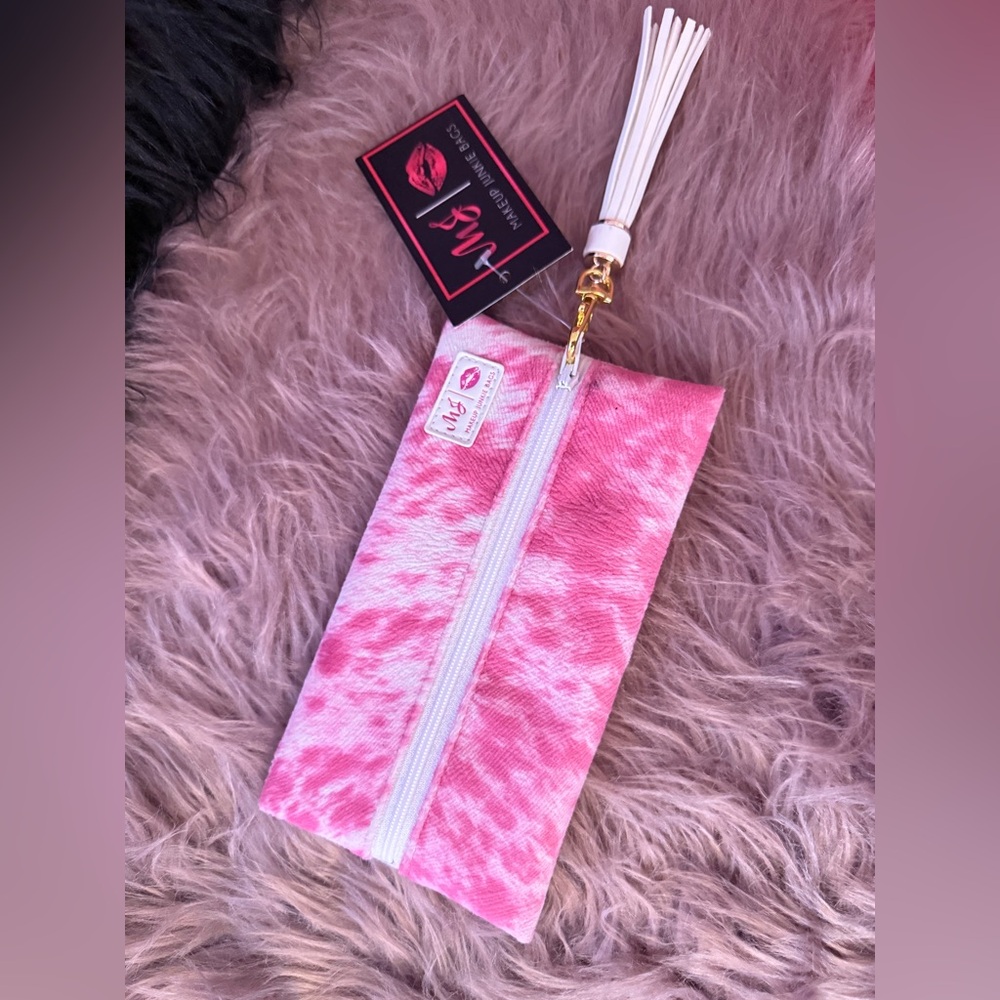 NWT Makeup Junkie Pink and white Mini Bag with Tassel